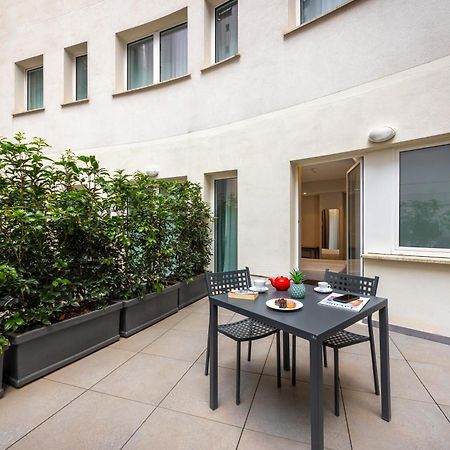 Ih Hotels Milano Centrale Экстерьер фото