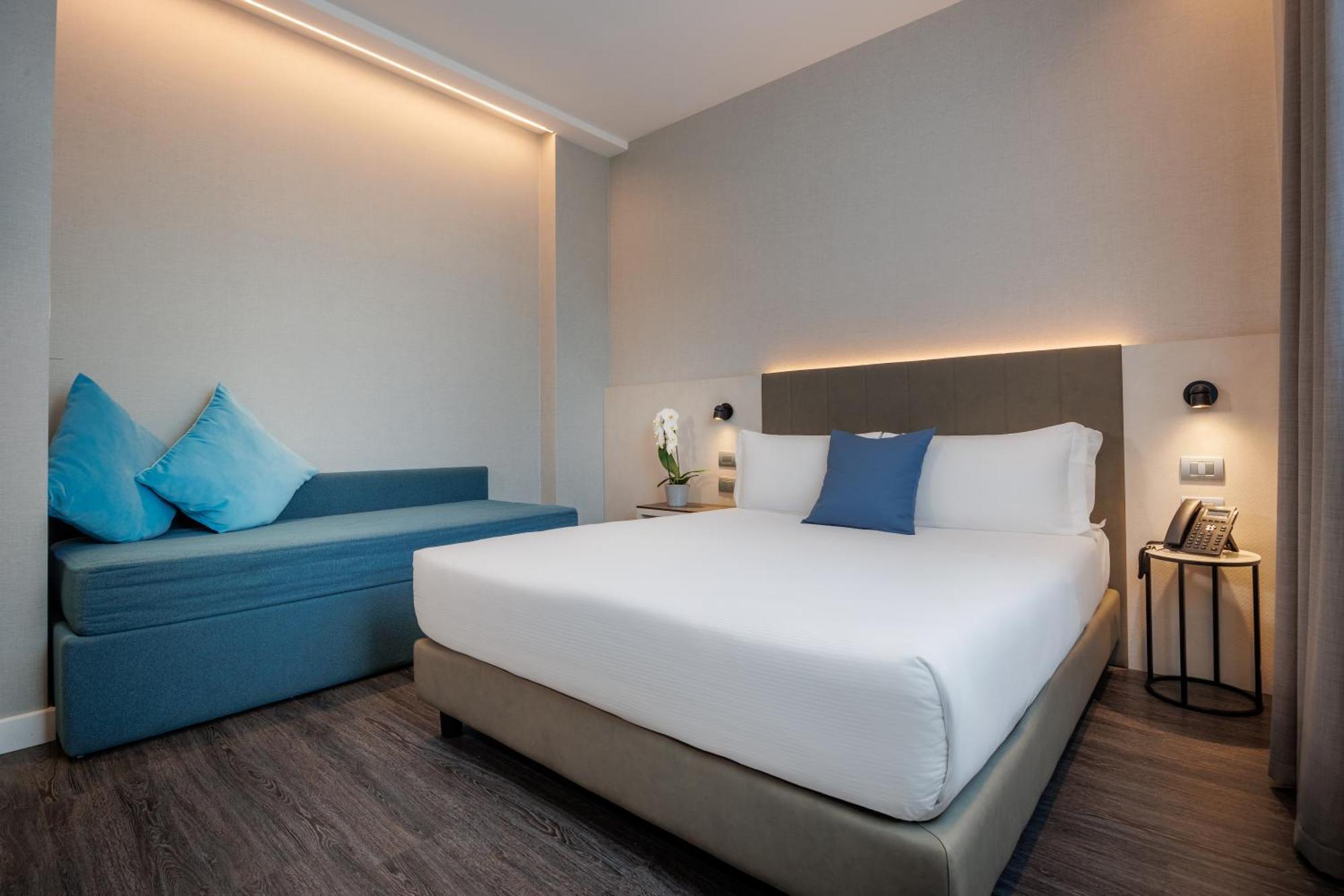 Ih Hotels Milano Centrale Экстерьер фото