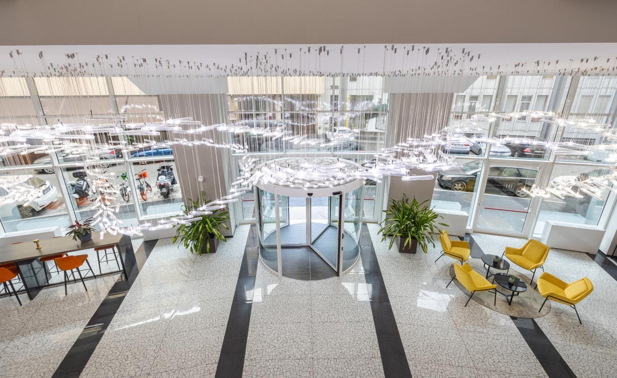 Ih Hotels Milano Centrale Экстерьер фото