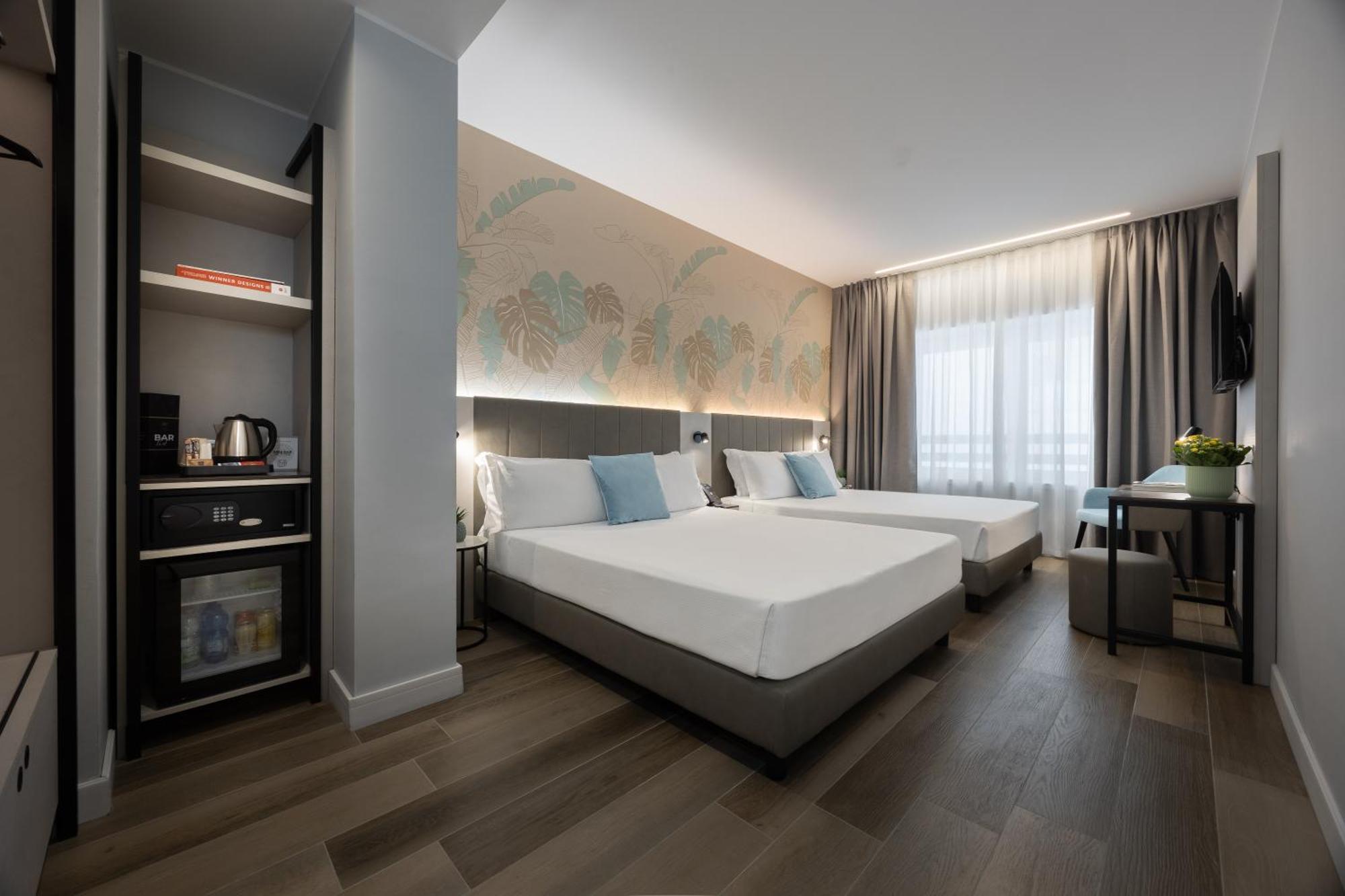 Ih Hotels Milano Centrale Экстерьер фото