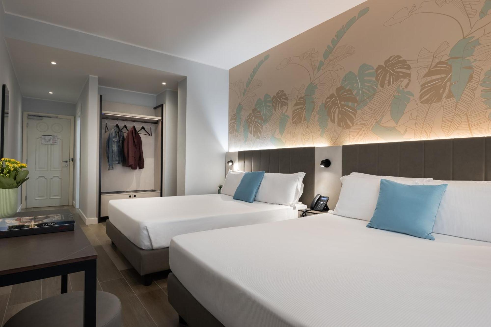 Ih Hotels Milano Centrale Экстерьер фото