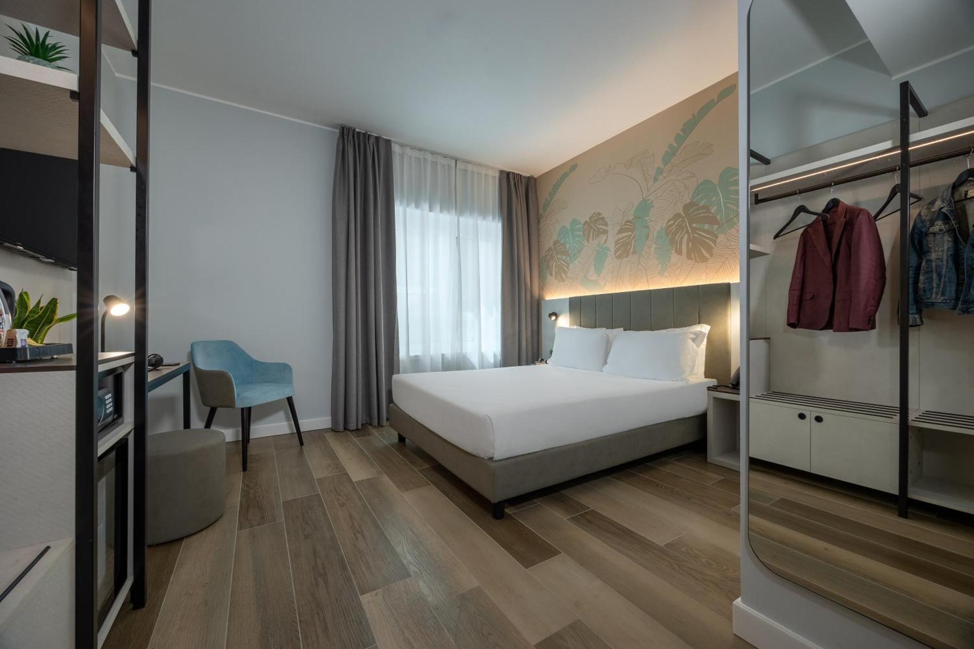 Ih Hotels Milano Centrale Экстерьер фото