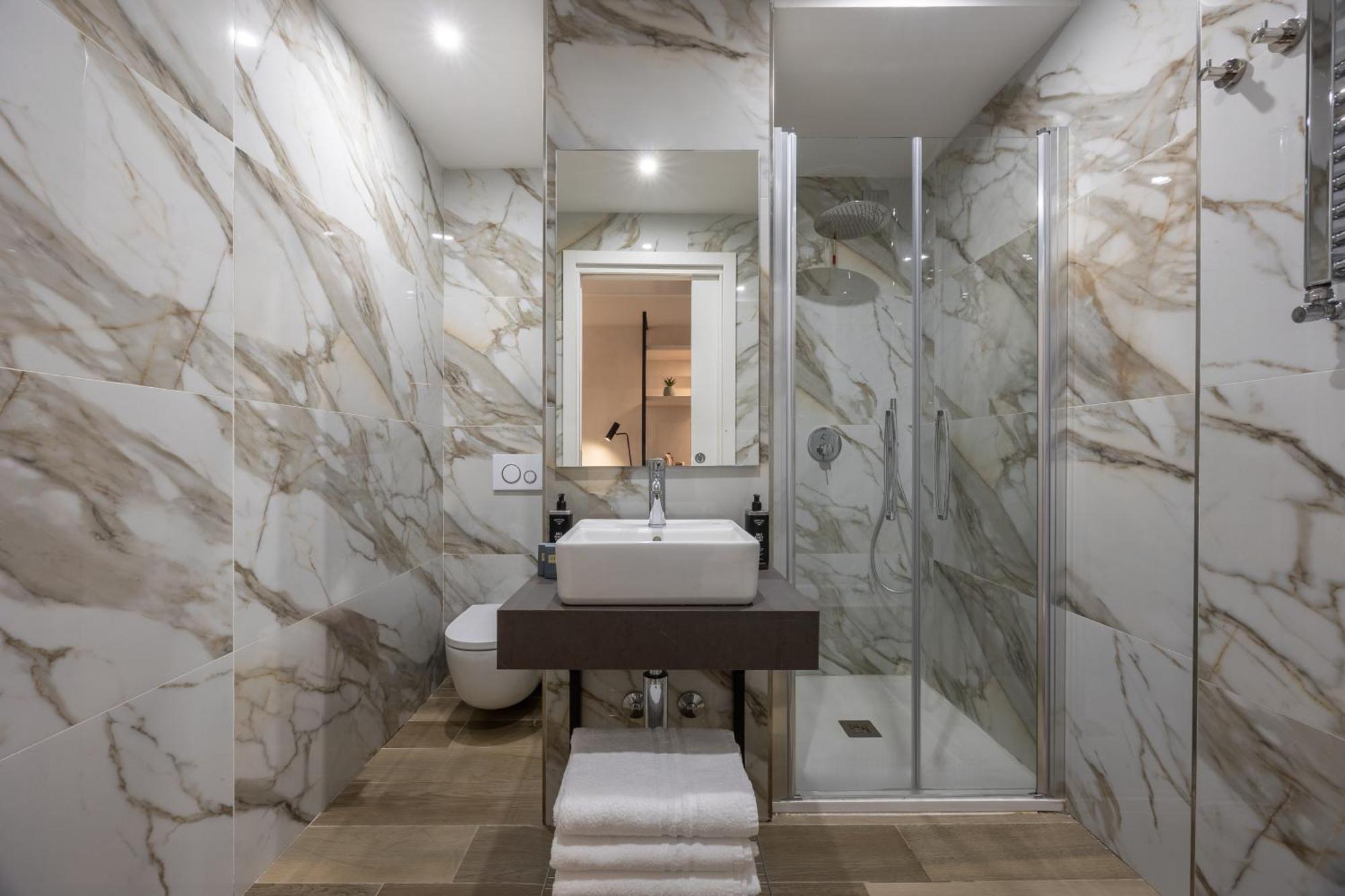 Ih Hotels Milano Centrale Экстерьер фото